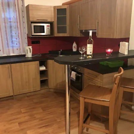 Homestay szállás Apartman Sara